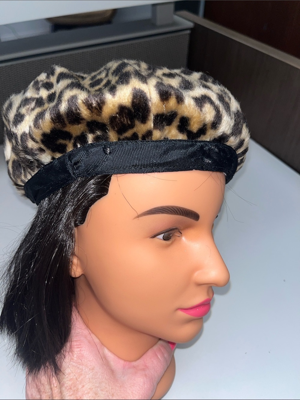 Source Unknown Leopard Print Faux Fur Beret with Black Trim